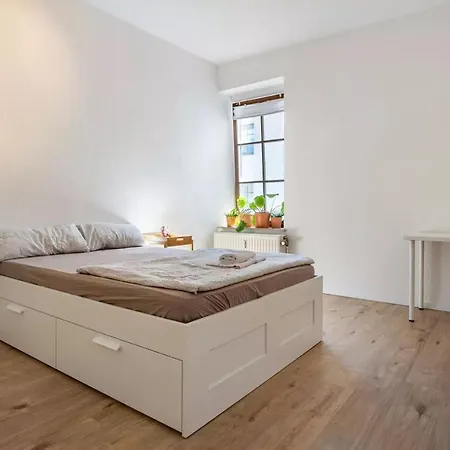 Next Home - Free Parking & Wifi - Badewanne Duisburg Exterior foto