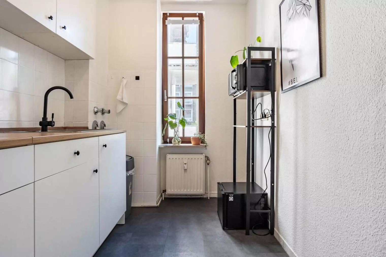 Next - Free Parking & Wifi - Badewanne *